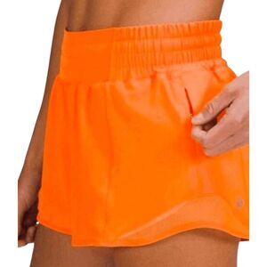 LULULEMON ATHLETICA Hotty Hot Short II Hi-Rise 2.5' Size 12